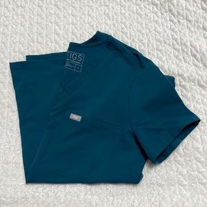 Figs Catarina Top in Caribbean Blue